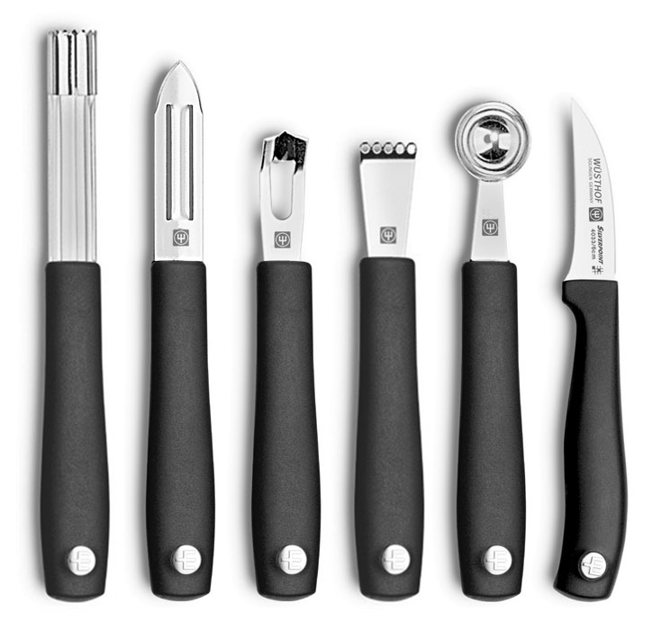 What Are Garnishing Tools?